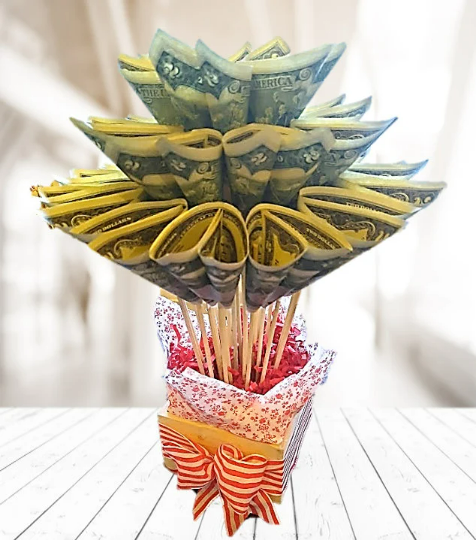Lucky money tree by Spendable Arrangements